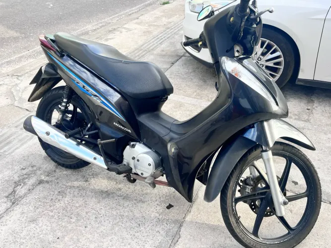 Honda Biz 125 EX/ 125 EX Flex 2017