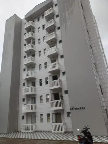 Apartamento com 2 Quarto(s) e 1 banheiro(s) para Alugar, 60 m² por R$ 2270 / Mês