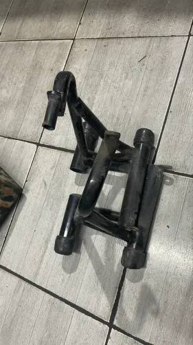 Protetor de motor e carenagem