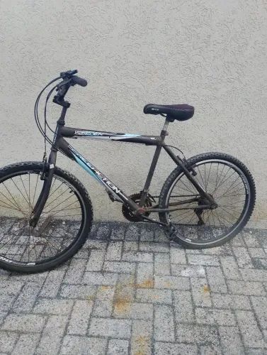 Bicicleta aro 26.