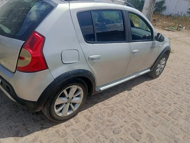 Renault Sandero Stepway Hi-flex 1.6 16V 5P Aut. 2014