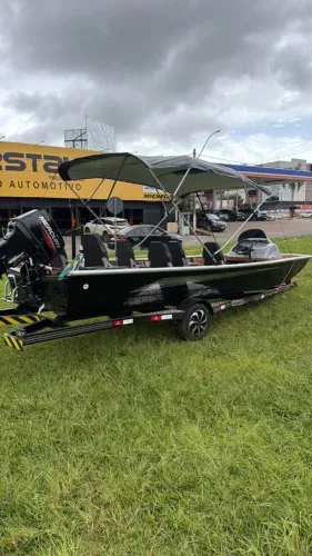 barco de pesca 6 metros ano 2026