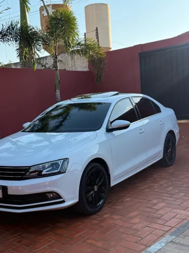 Volkswagen Jetta Highline 2.0 TSI 16V 4P Tiptronic 2016