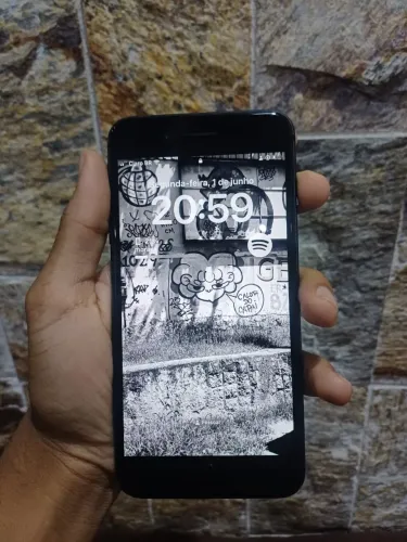 iPhone 8 Plus 
