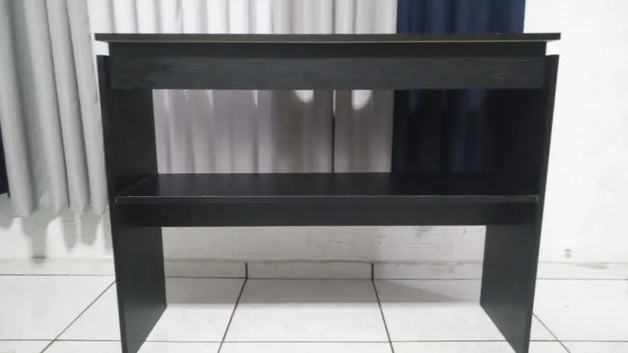 APARADOR PRETO OTIMO ESTADO 150RS NEGOCIO 
