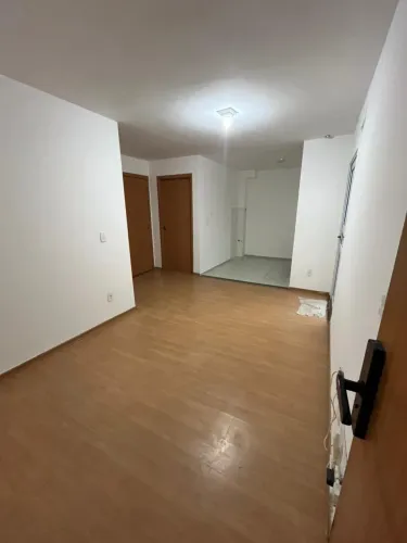 Alugo apartamento 2 quartos - R$1.600,00