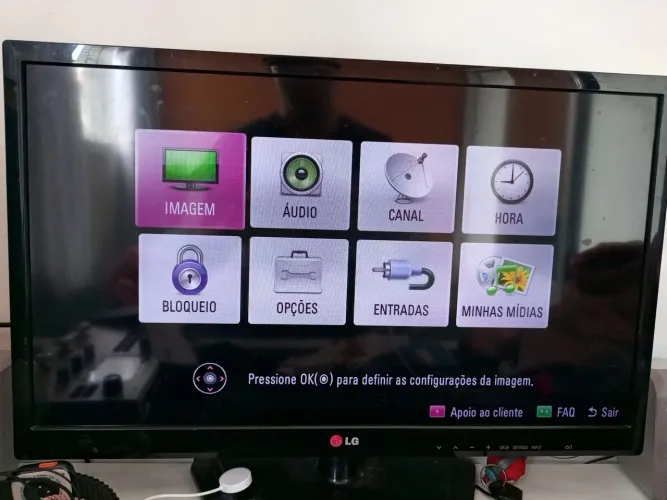 MONITOR TV LG 24