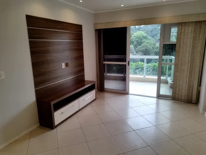 Apartamento à venda na Rua Araguaia, Freguesia, com 109 m² e 2 vagas