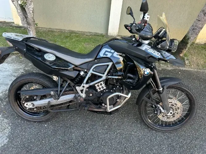 BMW F 800GS triple black