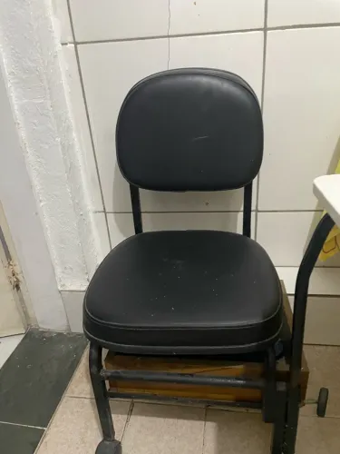 Vendo cadeira de manicure