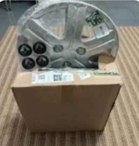 Jogo calota Renault kwid + adesivos.