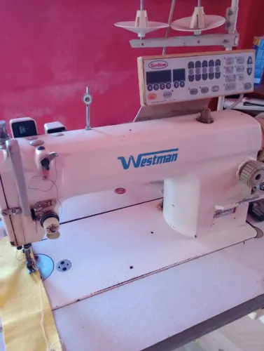 Máquina de Costura Reta Industrial WestMan 220V