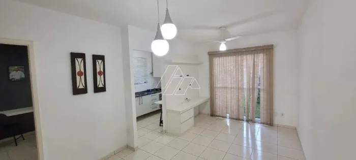Casa em condomínio à venda, 3 quartos, 2 vagas, Jardim Nazareth - Marília/SP