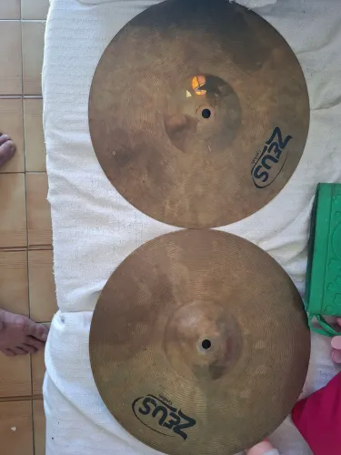 HI HAT ZEUS 13