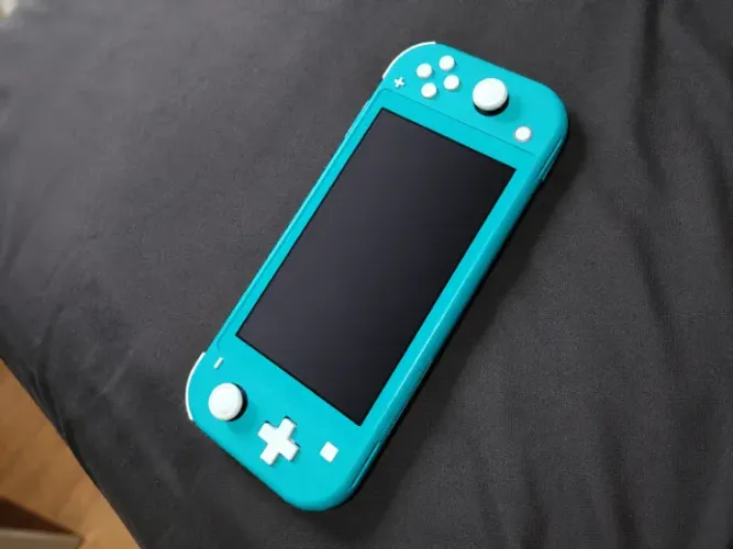 NINTENDO SWITCH LITE 