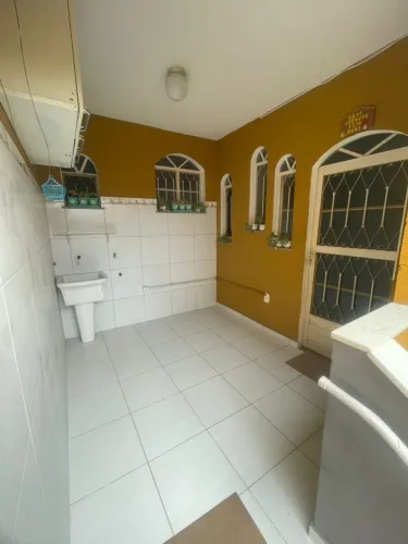Aluga 2 Quartos Porto Novo