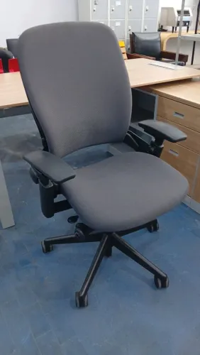 Cadeira Steelcase Leap V2 