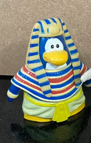 Club penguin Faraó para Adriana 