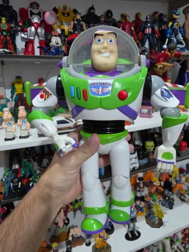 Buzz ligthier funcionando