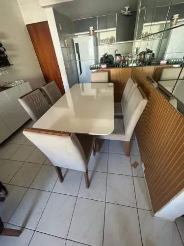 Mesa 06 lugares