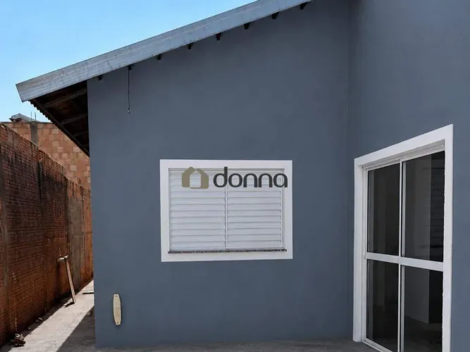 Casa residencial à venda em Uberaba/MG (Tamareiras) | 2 quartos, 2 vagas