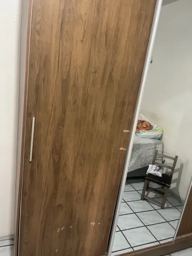 GUARDA ROUPA