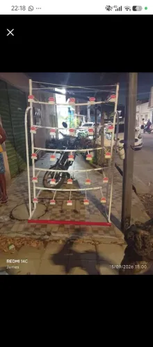 Expositor havaianas