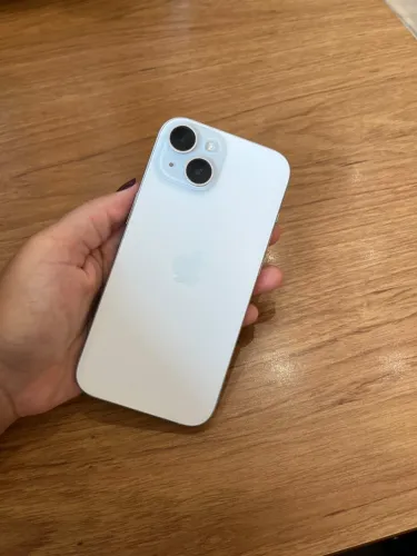 Iphone 15 bateria 87% - Ótimas condições 