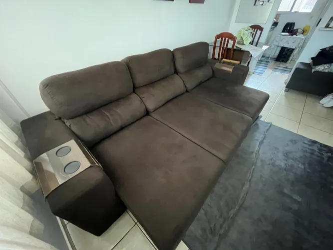 Sofá retrátil
