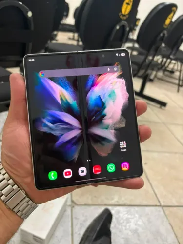 Troco Z Fold 3 12/512GB Sem detalhes