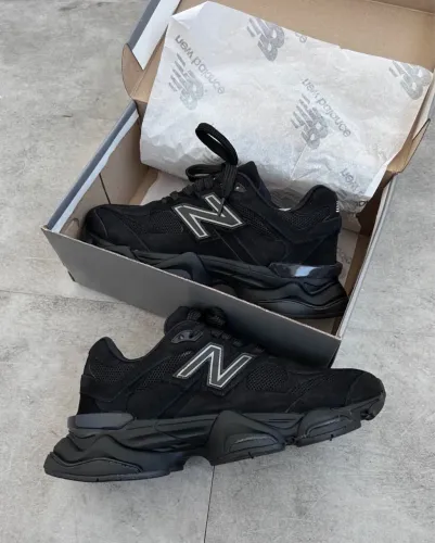 Tênis New balance 43