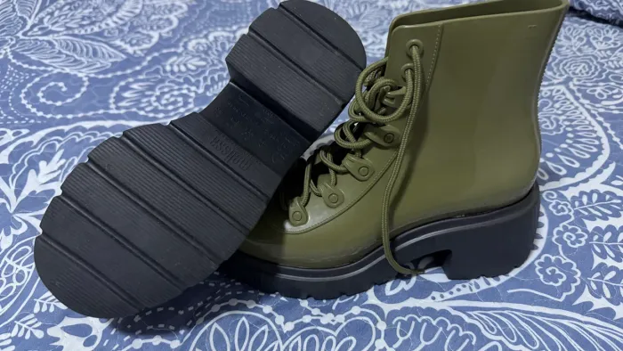 Bota Melissa