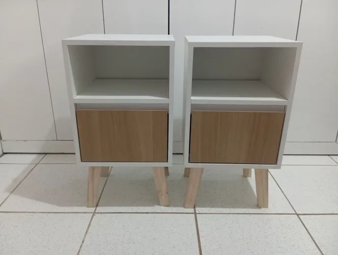 Pa de mesa de cabeceira 