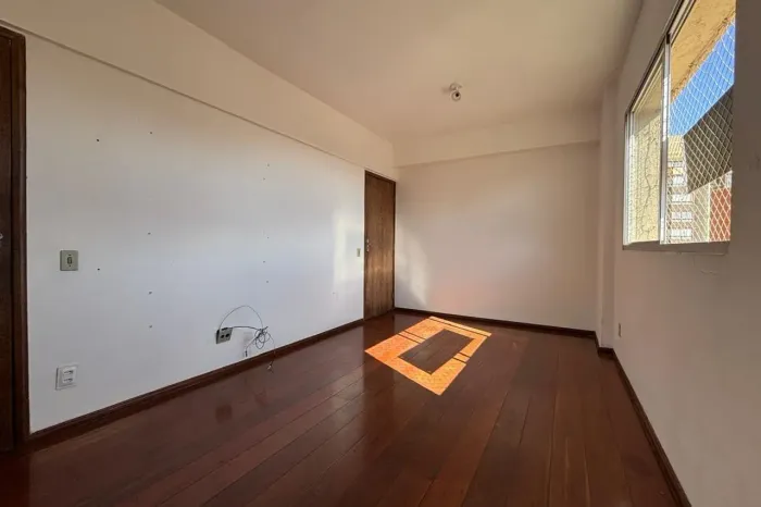 Apartamento à Venda - Sion, 3 Quartos, 94 m2