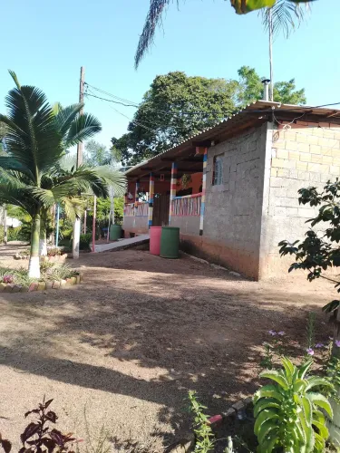 Linda chácara  em Guararema 