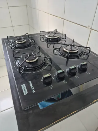Cooktop Mondial com bancada