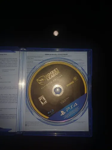 Rocket League Ultimate Edition (Batman DLC) Disco PS4