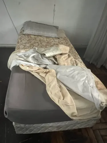 Cama box solteiro colchão de molas