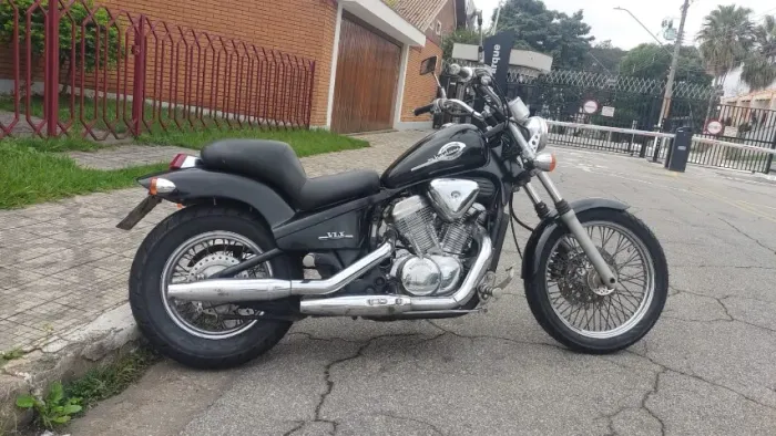 Honda Shadow VT 600 2001