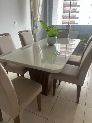 Mesa de jantar 6 lugares