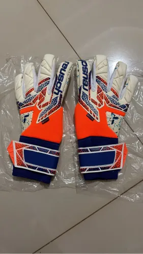 Luva Goleiro Profissional Reusch TM 09 !!!