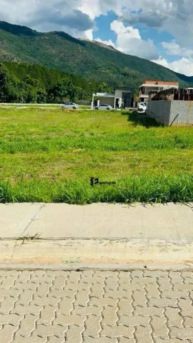 Terreno à venda, 360 m² por R$ 550.000 - CONDOMÍNIO ECOVILLE I Itapetinga - Atibaia/SP