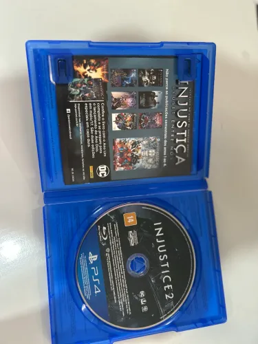 Kit Injustice 2 PS4 + Blu-ray Liga da Justiça Sombria