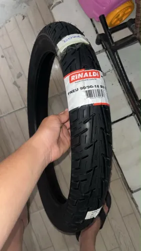 Pneu zero, nunca usado
