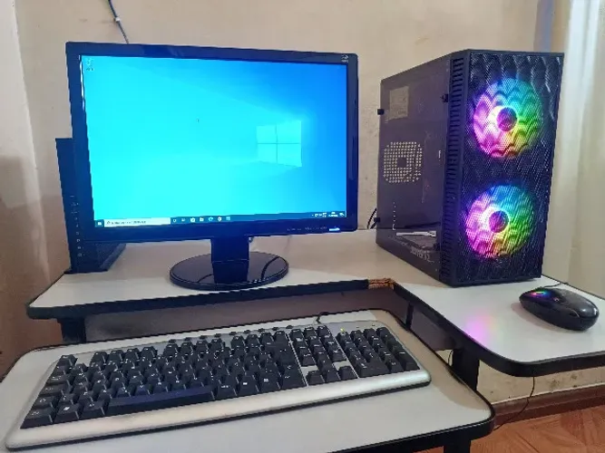 PC Core i5 3330 - 8GB RAM - HD 250GB - LCD 19