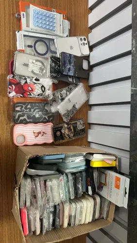 80 cases de celular novas