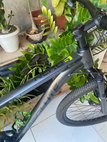Bicicleta absolute nero 6 nova!