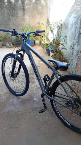 Bicicleta aro 29<br>Freio a disco <br>Quadro 17<br>Coroua 29<br>Guidao MTB