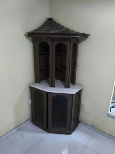 Bar/adega de madeira para sua casa