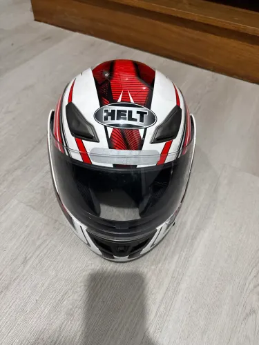 Capacete Helt articulado tamanho 58